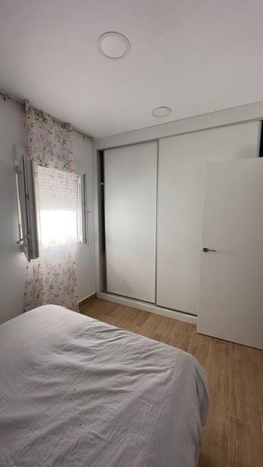 Rockside Residentes Suites La Linea La Línea de la Concepción Buitenkant foto